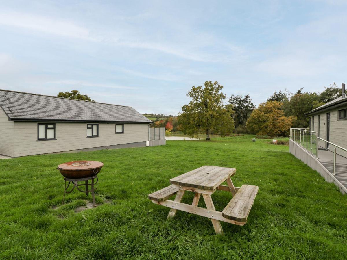 Villa 2 Oak Park Tiverton  Exterior foto
